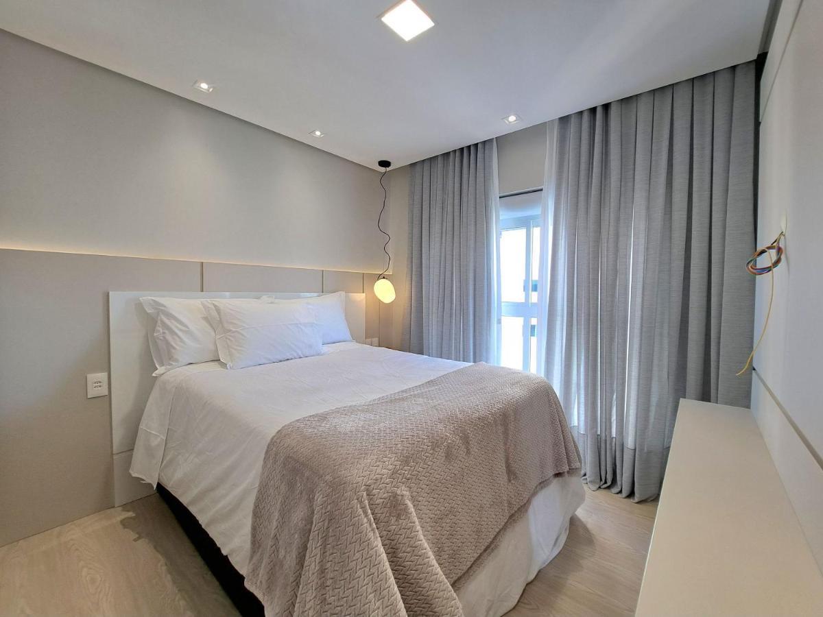 Apartamento Encantador! 3 Suites, Vista, Finamente Mobiliado Balneário Camboriú